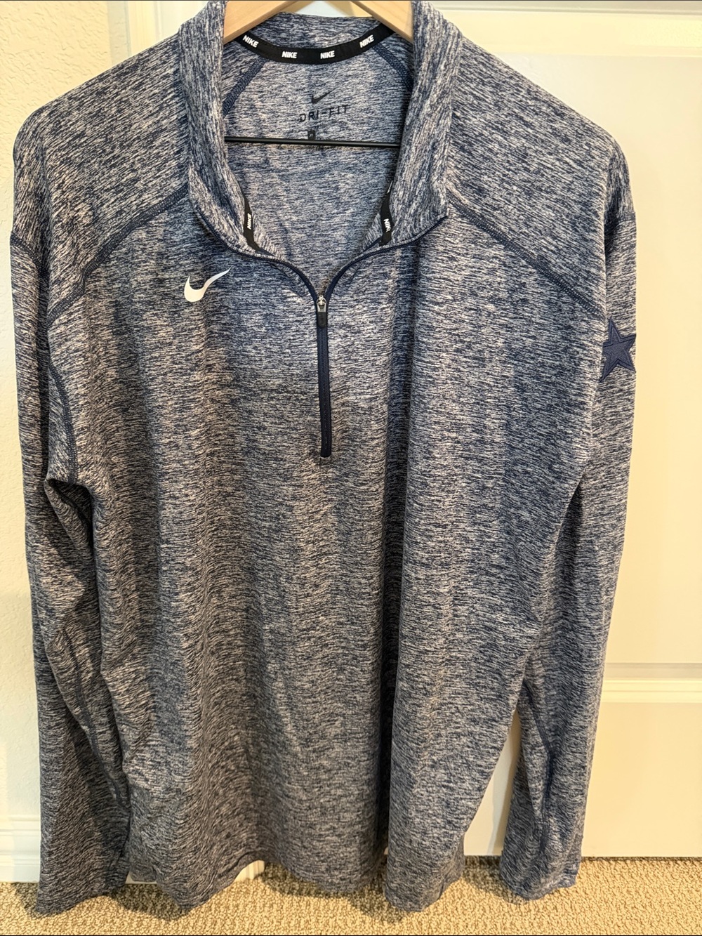 Nike Men’s Heathered Navy Quarter-Zip Pullover